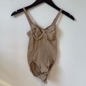 SKIMS Brief bodysuit tan size LARGE/XLARGE